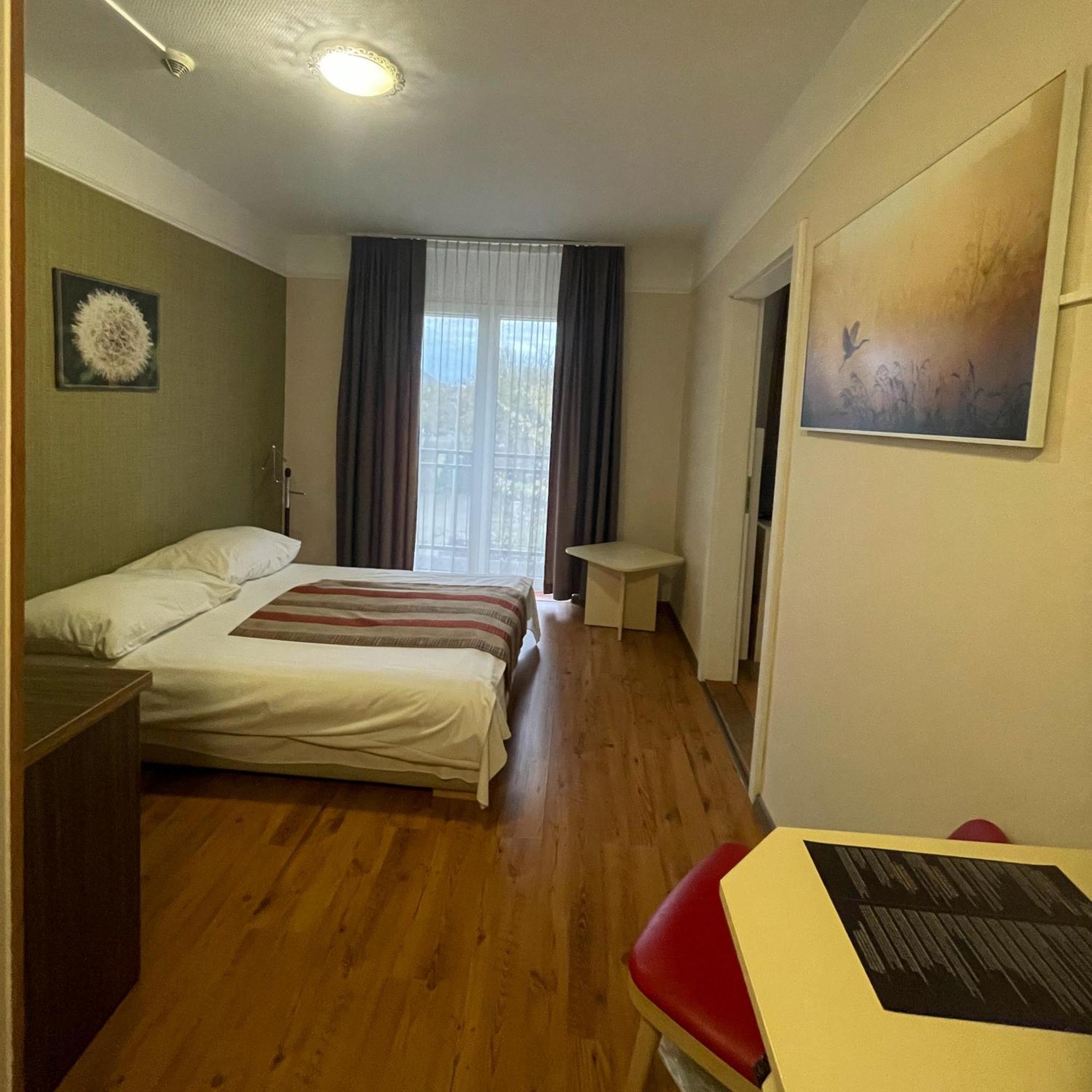 Harmonia Hotel Sárvár Buitenkant foto
